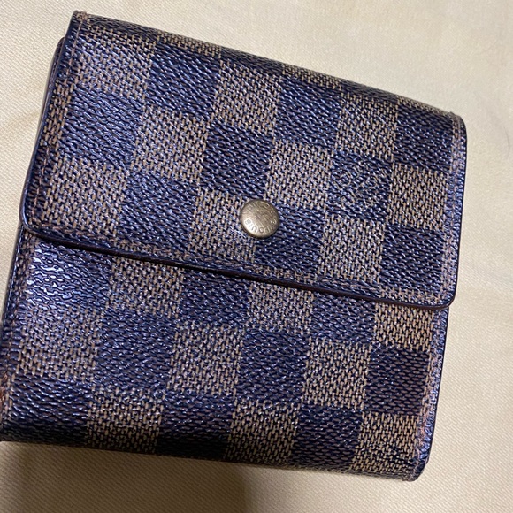 Louis Vuitton wallet - Picture 2 of 11